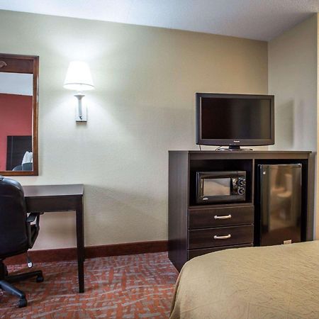 Quality Inn & Suites มอนโร ภายนอก รูปภาพ